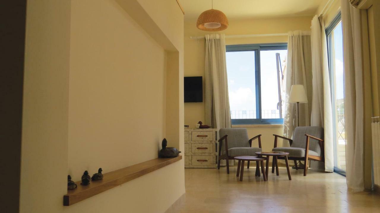 Artsea Studio Apartment With Sea View Ein Hod Bagian luar foto